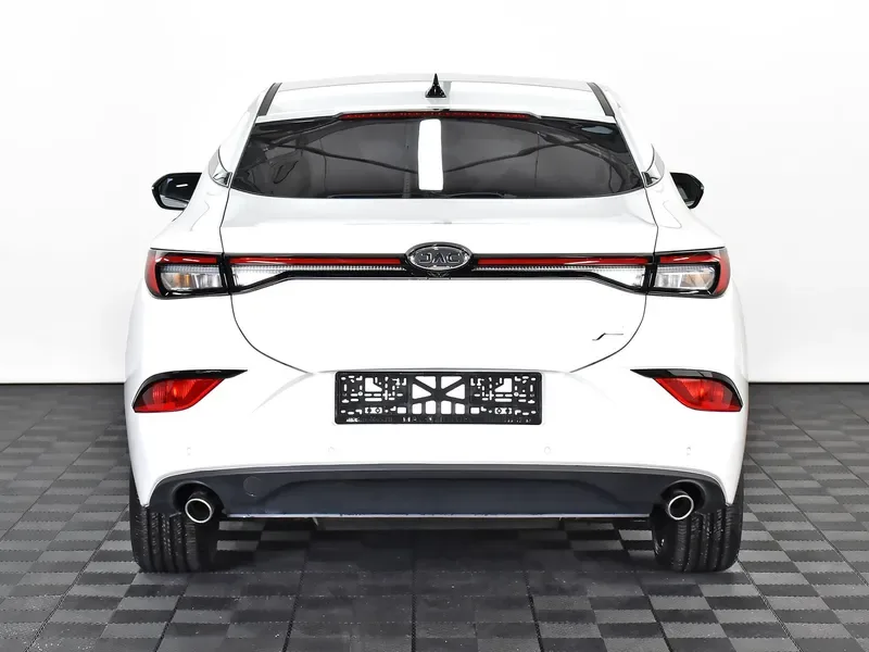 JAC J7 (Binyue), 2024, фото 4